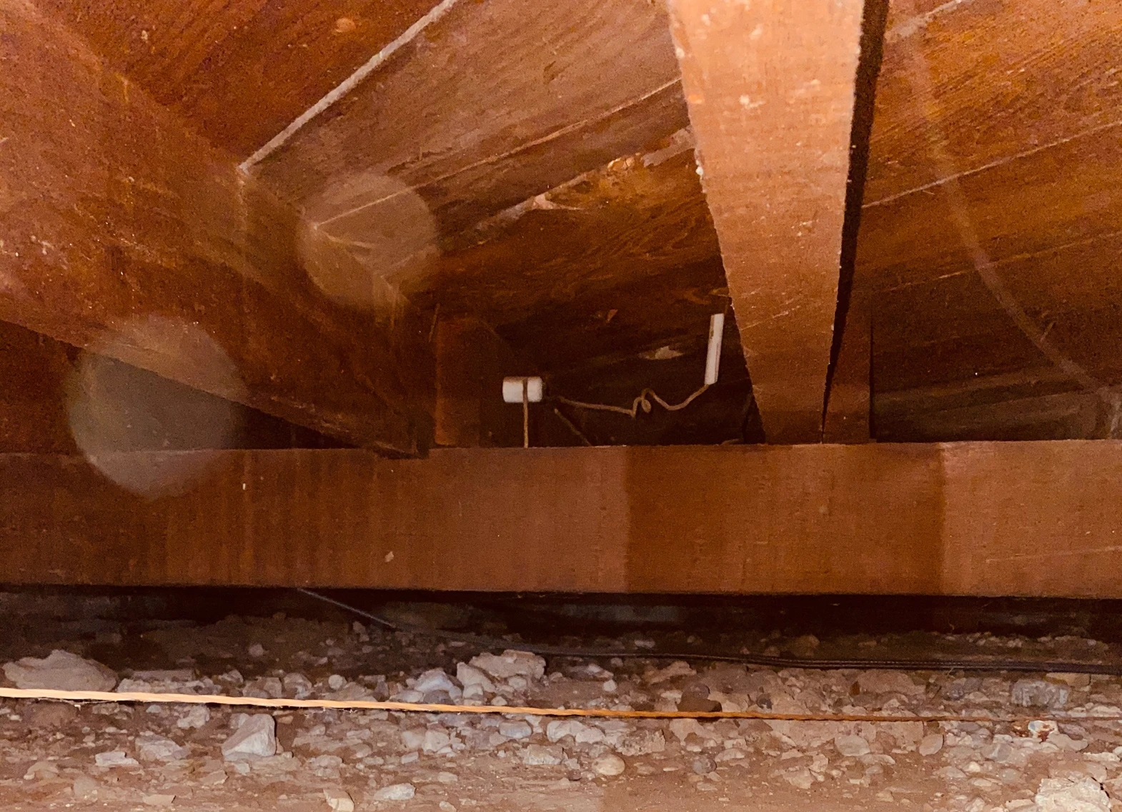 base earthing